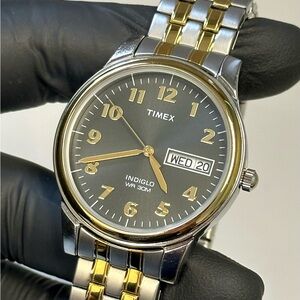 Timex Charles Street T26481 Indiglo Day-Date Stainless Steel Two-Tone 35mm Watch